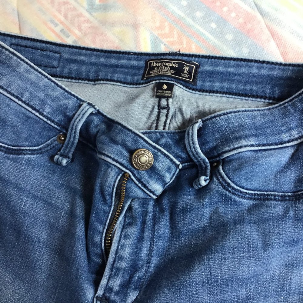 Abercrombie & Fitch Low Rise Jean Leggins